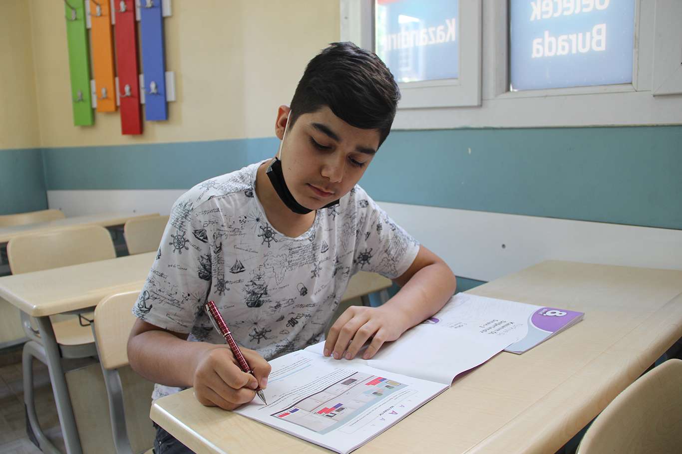 Salgın sürecinde LGS’ye hazırlanan öğrencilere tavsiyeler Salgın sürecinde LGS’ye hazırlanan öğrencilere tavsiyeler